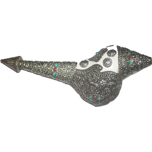 Metal Conch Shell(SHANKHA), powerful ancient healing (therapeutic) instrument, Hand work, Beautiful Design, White Color - Large Size Metal Conch Shell(SHANKHA), powerful ancient healing (therapeutic) instrument, Hand work, Beautiful Design, White Color - Large Size